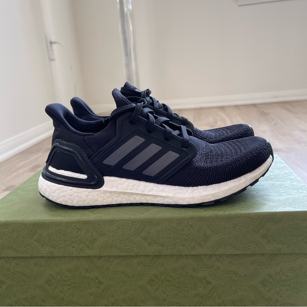 Adidas Running Shoes Size 7